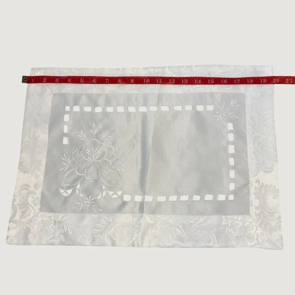 Set Of 4 Vintage Cotton Richelieu Embroiderd Placemats 20x14 VTG Antique Dinner